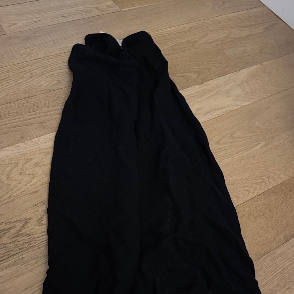 H&M Black A-Line Skirt